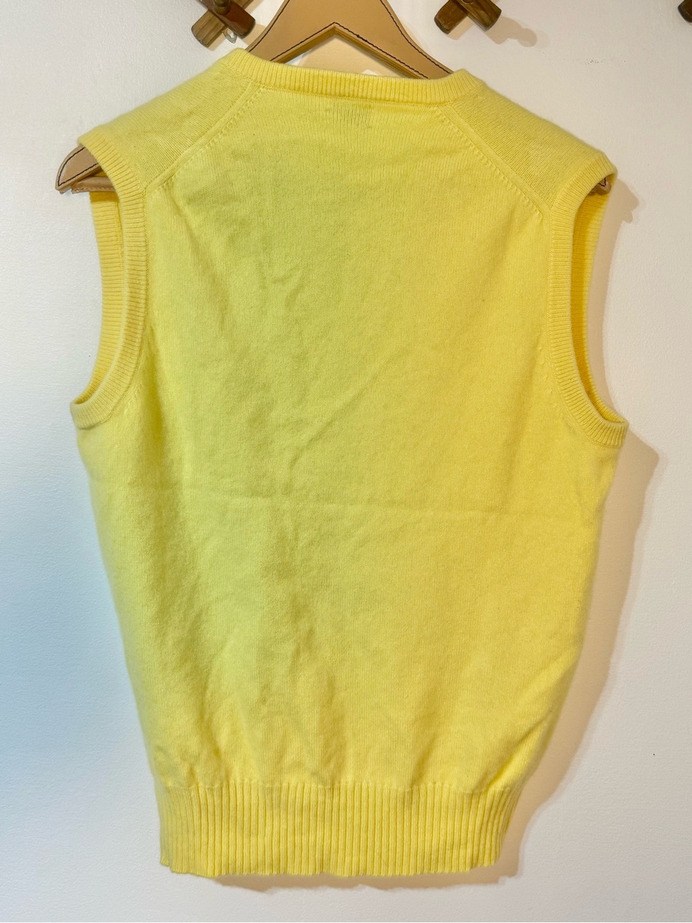 Neiman Marcus made in Scotland Lemon Yellow 100% Cashmere Knit vest size 42” - Picture 6 of 6